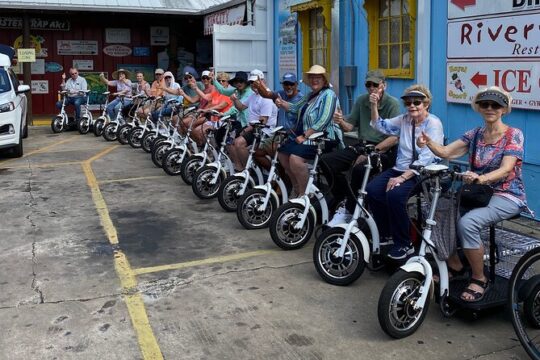 Electric Trike Tour in Naples